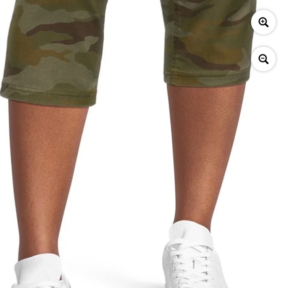 Terra and Sky Women’s Plus Size High Waist Camo Jeggings Size 3X (24W-26W) NWT - Picture 5 of 12
